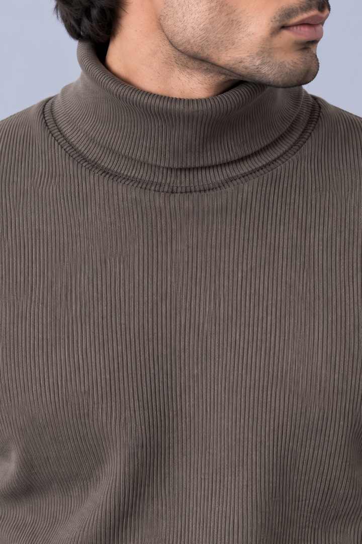 Shadow Ribbed Turtle-Neck